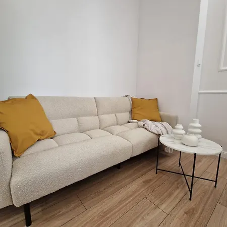 Kr Ogrodowa Apartament Warszawa